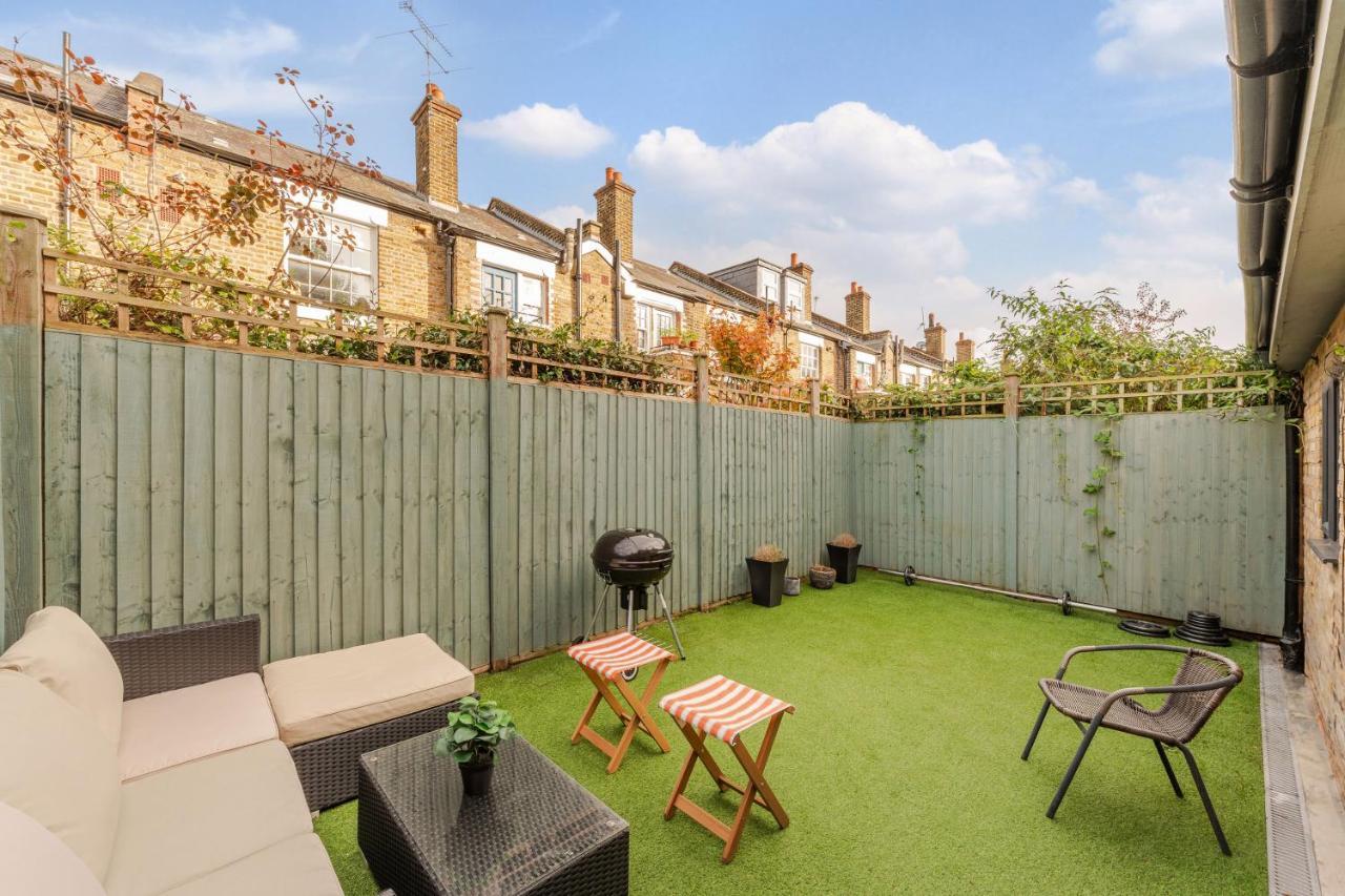 Three-Bedroom Bliss In London Town 外观 照片
