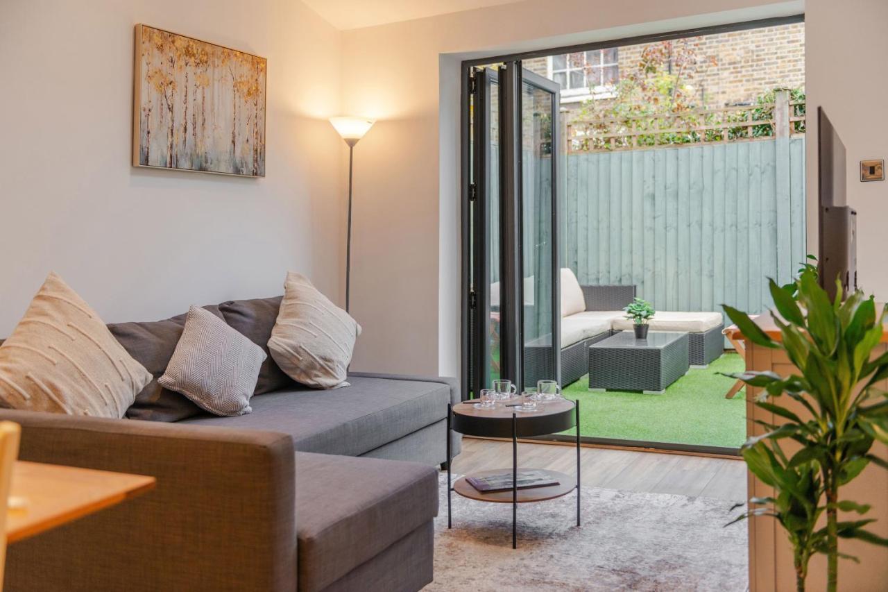 Three-Bedroom Bliss In London Town 外观 照片